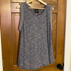 Women’s sleeveless top